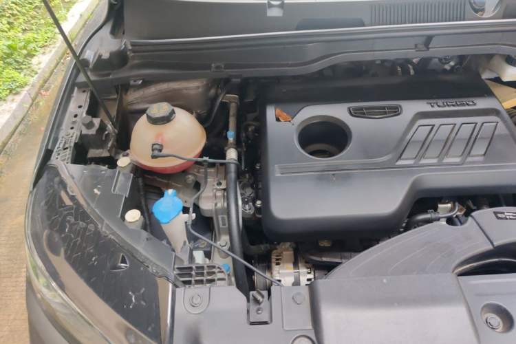 Used Geely Auto Coolray 2021 1.4T DCT Platinum Edition Engine Bay Right