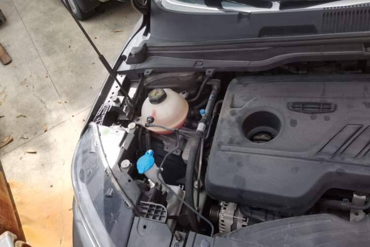 Used Geely Auto Coolray 2021 1.4T DCT Diamond Edition Engine Bay Right