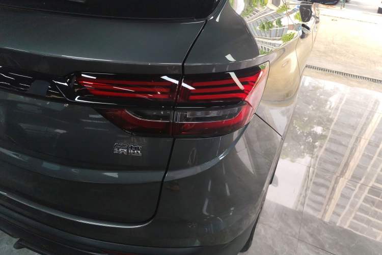Used Geely Auto Coolray 2021 1.5TD DCT Starry Edition Exterior 3