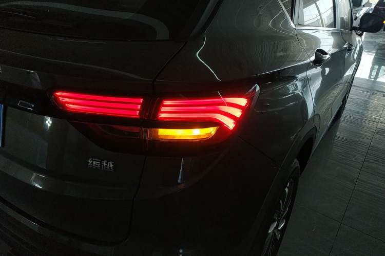 Used Geely Auto Coolray 2021 1.4T DCT Platinum Edition Exterior 3