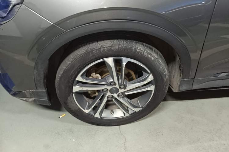 Used Geely Auto Coolray 2021 1.4T DCT Diamond Edition Exterior 4