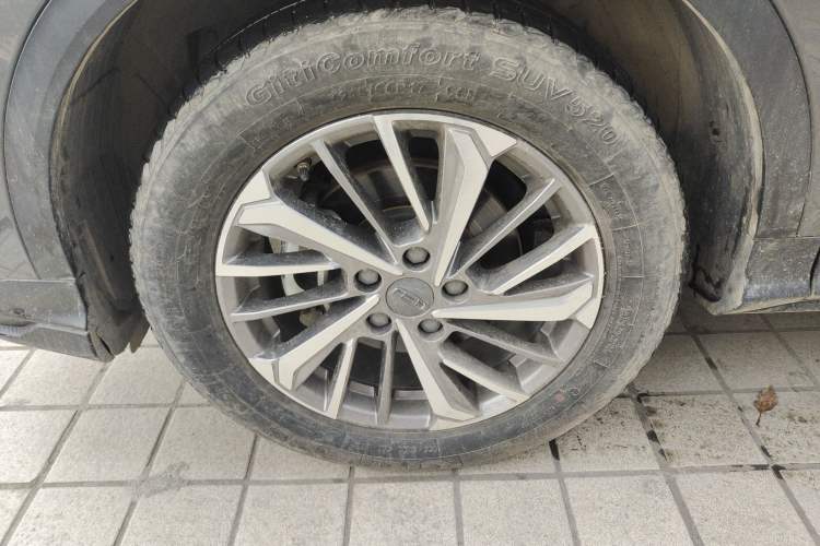 Used Geely Auto Coolray 2021 1.4T DCT Platinum Edition Exterior 4