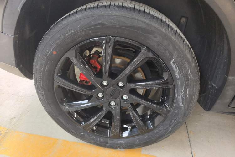 Used Geely Auto Coolray 2021 1.4T DCT Diamond Edition Exterior 5