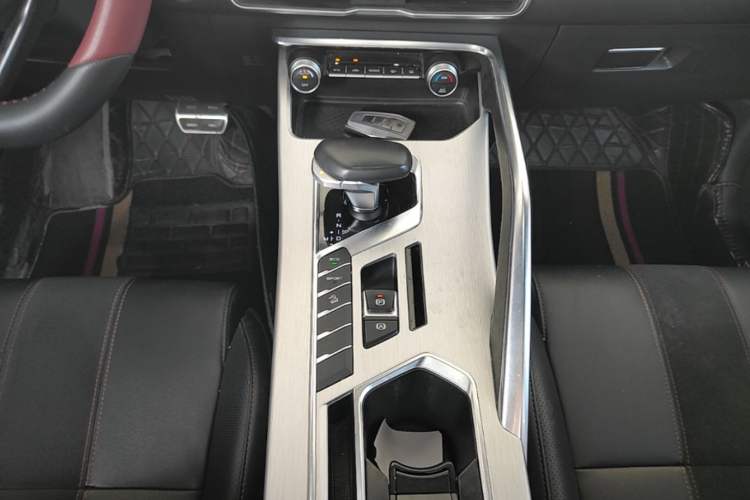 Used Geely Auto Coolray 2021 1.5TD DCT Glory Edition Gear Lever