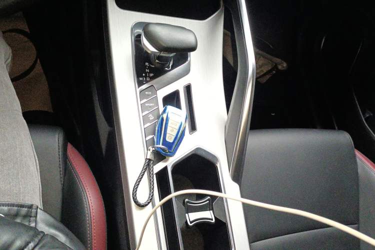 Used Geely Auto Coolray 2021 1.4T DCT Diamond Edition Gear Lever