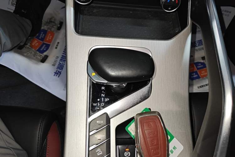 Used Geely Auto Coolray 2021 1.4T DCT Diamond Edition Gear Lever