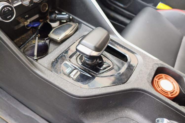 Used Geely Auto Coolray 2021 1.4T DCT Platinum Edition Gear Lever