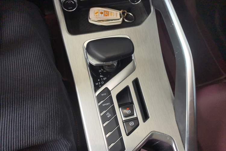 Used Geely Auto Coolray 2021 1.4T DCT Diamond Edition Gear Lever