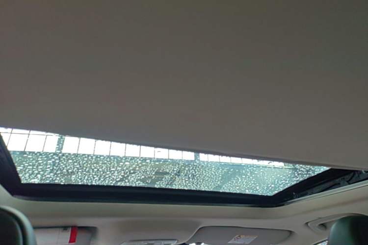 Used Geely Auto Coolray 2021 1.4T Manual Gold Edition Headliner