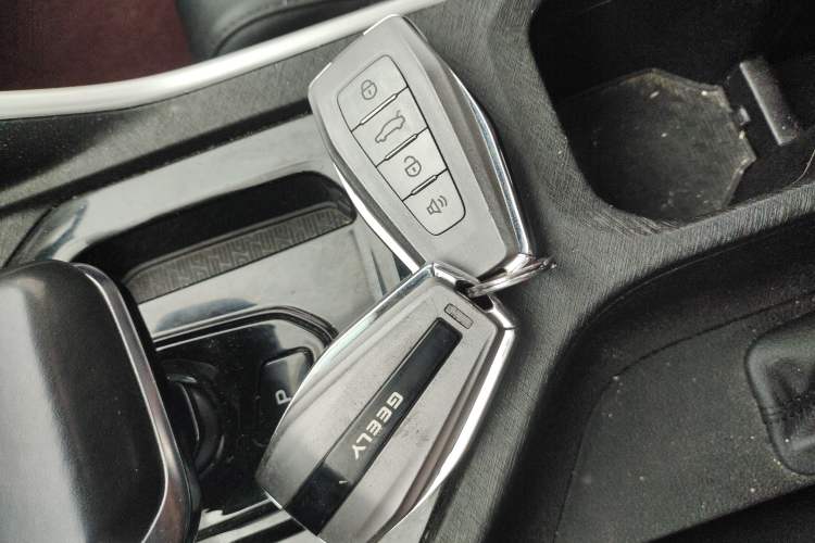 Used Geely Auto Coolray 2021 1.4T DCT Platinum Edition Interior 1