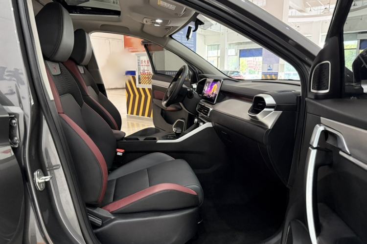 Used Geely Auto Coolray 2021 1.4T DCT Platinum Edition Interior 10