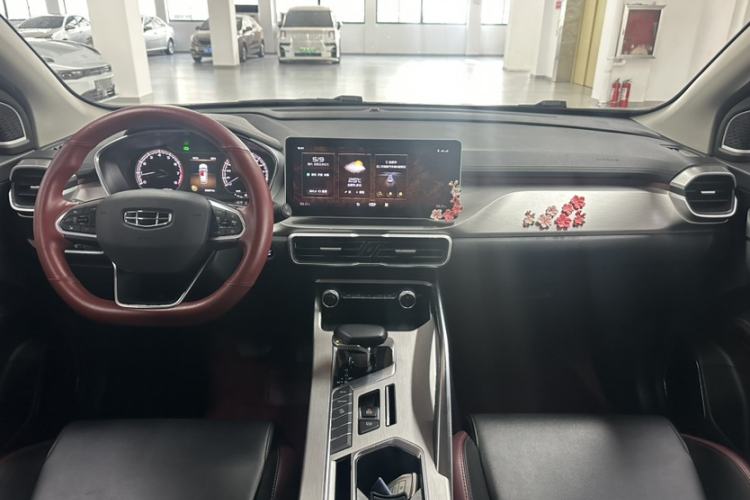 Used Geely Auto Coolray 2021 1.4T DCT Diamond Edition Interior 3