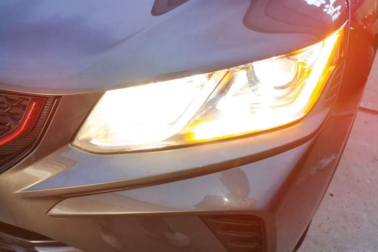 Used Geely Auto Coolray 2021 1.4T DCT Diamond Edition Left Front Headlight