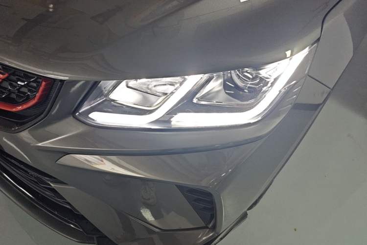 Used Geely Auto Coolray 2021 1.4T DCT Diamond Edition Left Front Headlight