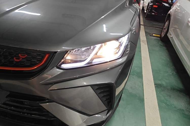 Used Geely Auto Coolray 2021 1.4T DCT Diamond Edition Left Front Headlight