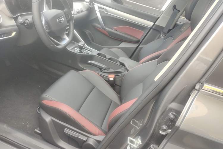 Used Geely Auto Coolray 2021 1.4T DCT Platinum Edition Left Front Seat