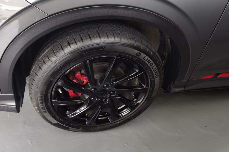 Used Geely Auto Coolray 2021 1.4T DCT Diamond Edition Left Front Wheel Hub