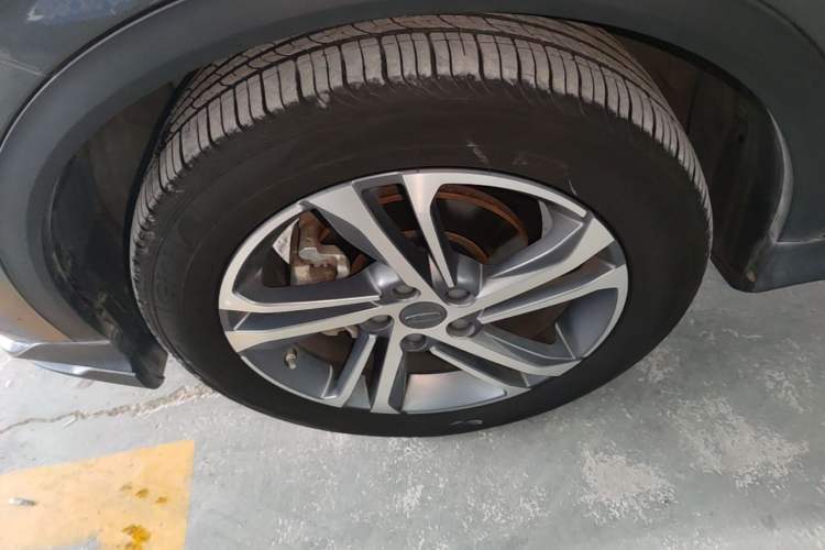 Used Geely Auto Coolray 2021 1.4T DCT Diamond Edition Left Front Wheel Hub