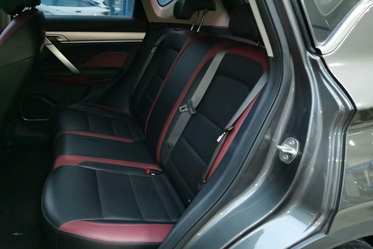 Used Geely Auto Coolray 2021 1.4T DCT Diamond Edition Left Rear Seat