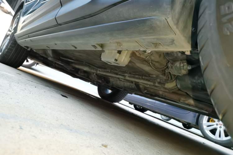 Used Geely Auto Coolray 2021 1.4T DCT Diamond Edition Left Side Sill