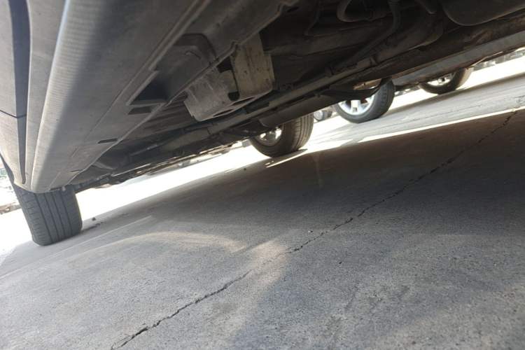 Used Geely Auto Coolray 2021 1.4T Manual Gold Edition Left Side Sill