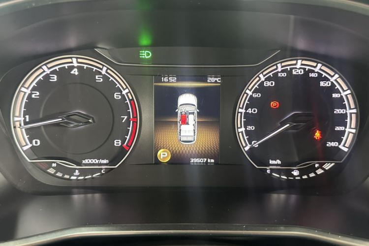 Used Geely Auto Coolray 2021 1.4T DCT Diamond Edition Odometer Close Up