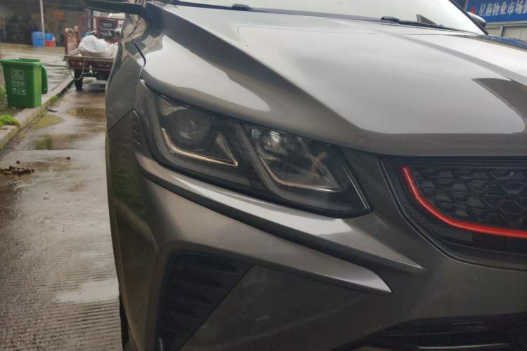 Used Geely Auto Coolray 2021 1.4T DCT Platinum Edition Right Front Headlight
