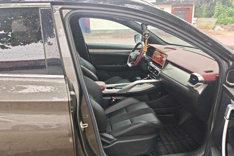 Used Geely Auto Coolray 2021 1.5TD DCT Starry Edition Right Front Seat