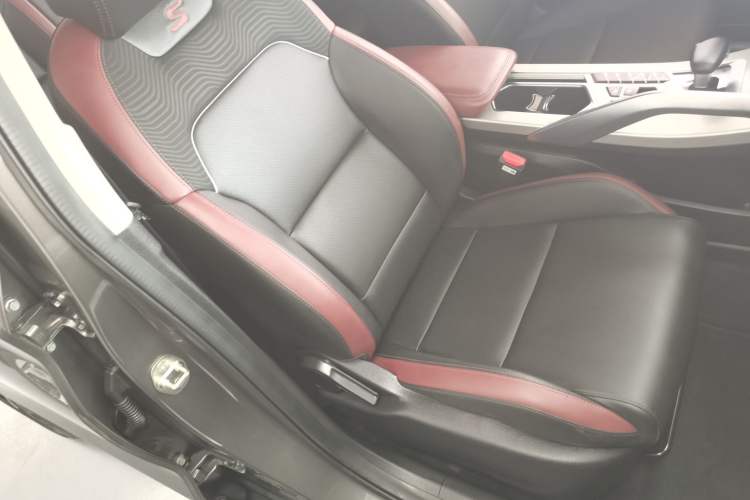Used Geely Auto Coolray 2021 1.4T DCT Diamond Edition Right Front Seat