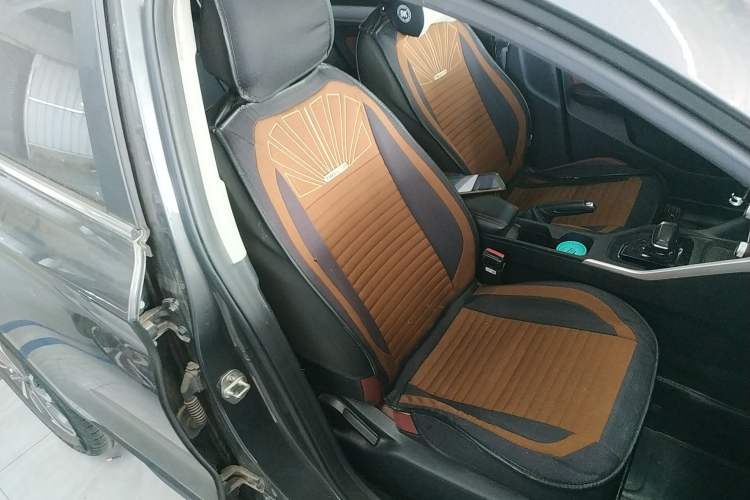 Used Geely Auto Coolray 2021 1.4T DCT Platinum Edition Right Front Seat