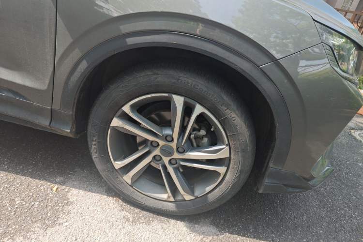 Used Geely Auto Coolray 2021 1.4T DCT Diamond Edition Right Front Wheel Hub