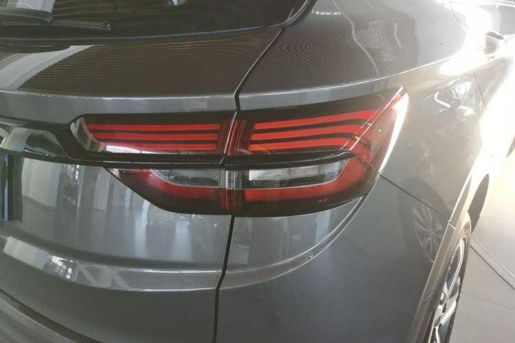 Used Geely Auto Coolray 2021 1.4T DCT Diamond Edition Right Rear Taillight