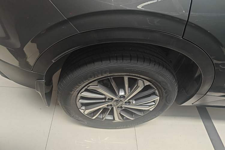 Used Geely Auto Coolray 2021 1.4T DCT Platinum Edition Right Rear Wheel Hub