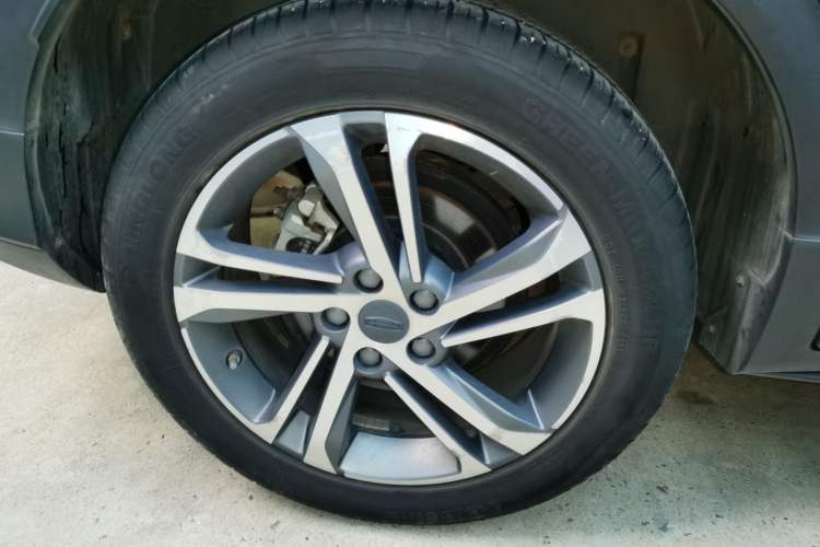 Used Geely Auto Coolray 2021 1.4T DCT Diamond Edition Right Rear Wheel Hub
