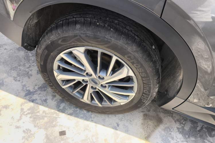 Used Geely Auto Coolray 2021 1.4T DCT Platinum Edition Right Rear Wheel Hub