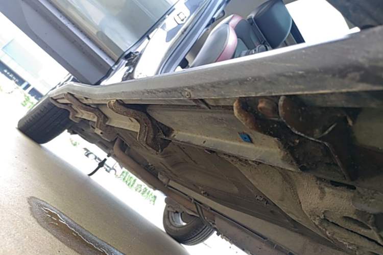 Used Geely Auto Coolray 2021 1.4T Manual Gold Edition Right Side Sill