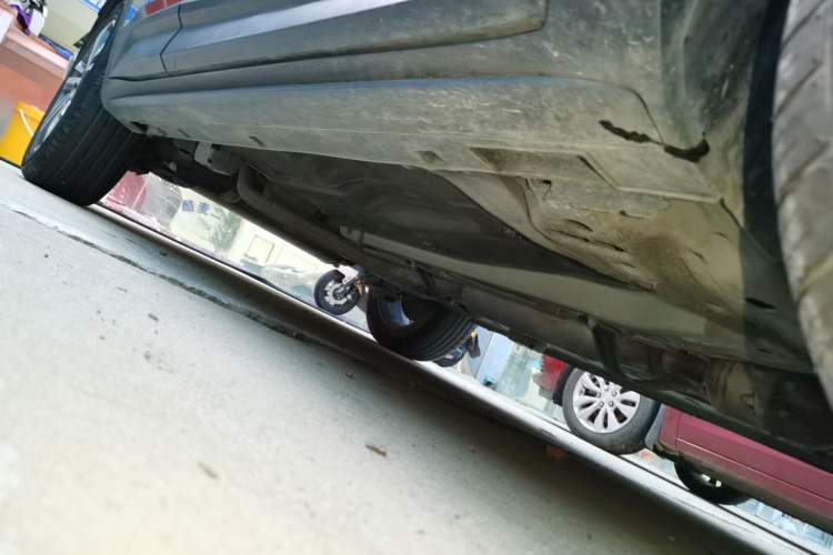 Used Geely Auto Coolray 2021 1.4T DCT Diamond Edition Right Side Sill