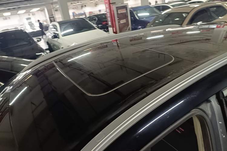 Used Geely Auto Coolray 2021 1.4T DCT Diamond Edition Roof