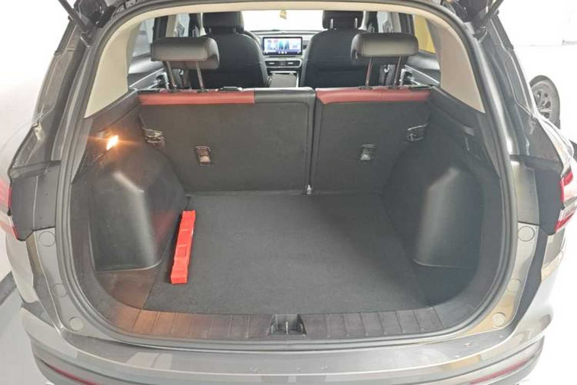 Used Geely Auto Coolray 2021 1.4T DCT Diamond Edition Trunk