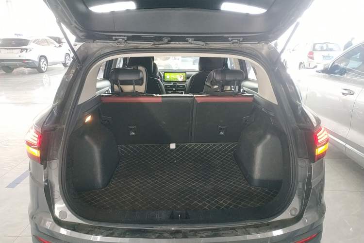 Used Geely Auto Coolray 2021 1.4T DCT Platinum Edition Trunk
