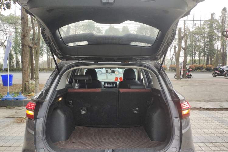 Used Geely Auto Coolray 2021 1.4T DCT Platinum Edition Trunk