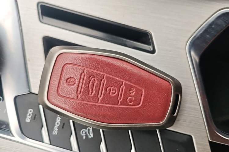 Used Geely Auto Coolray 2021 1.5TD DCT Starry Edition Vehicle Key