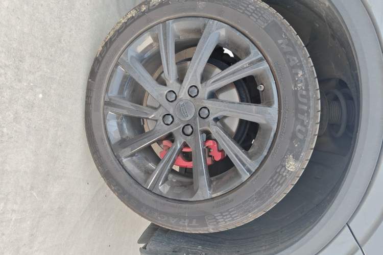 Used Geely Auto Coolray 2021 1.4T DCT Diamond Edition Exterior 7