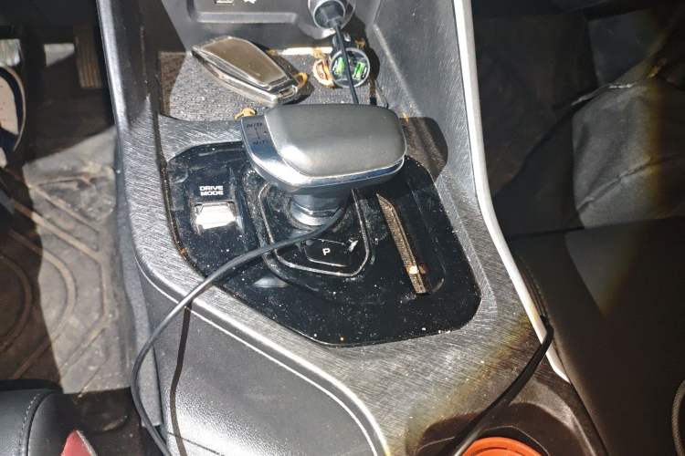 Used Geely Auto Coolray 2021 1.4T DCT Platinum Edition Gear Lever