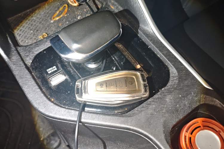 Used Geely Auto Coolray 2021 1.4T DCT Platinum Edition Vehicle Key