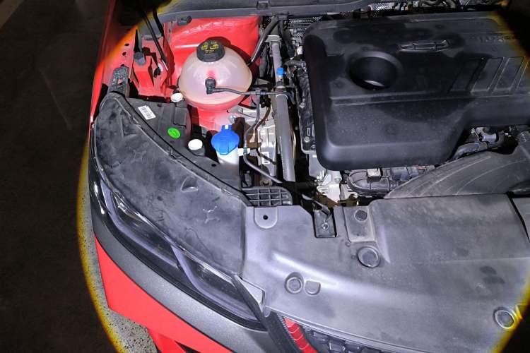Used Geely Auto Coolray 2021 1.4T Manual Gold Edition Engine Bay Right