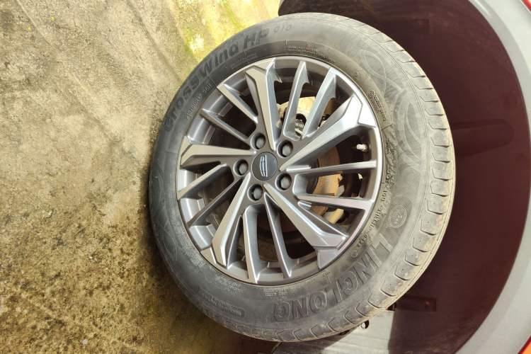 Used Geely Auto Coolray 2021 1.4T DCT Platinum Edition Exterior 8