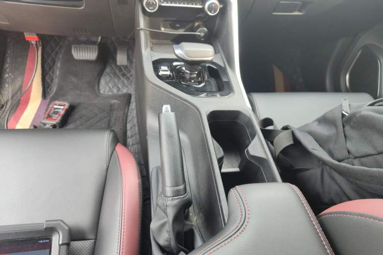 Used Geely Auto Coolray 2021 1.4T DCT Platinum Edition Gear Lever