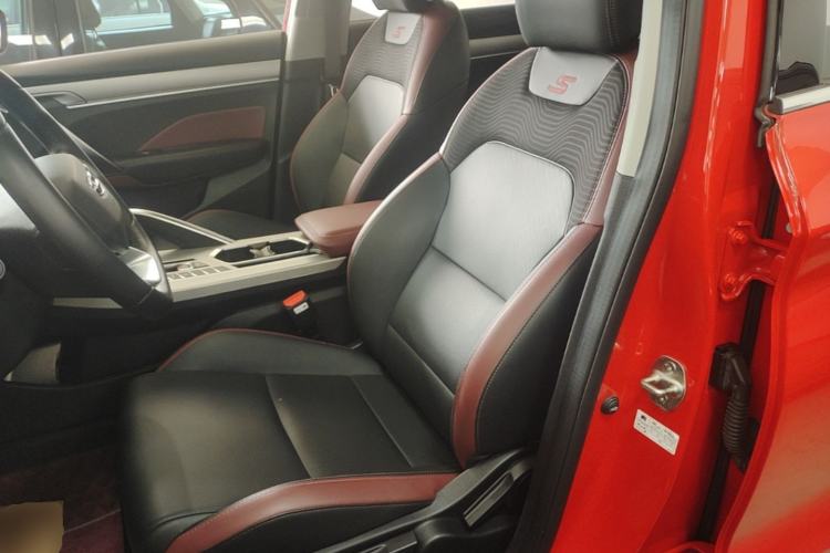 Used Geely Auto Coolray 2021 1.4T DCT Diamond Edition Left Front Seat