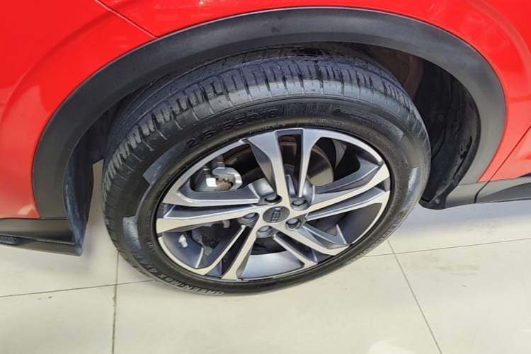 Used Geely Auto Coolray 2021 1.4T DCT Diamond Edition Left Front Wheel Hub